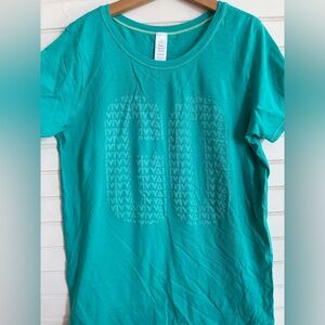 IVIVVA by LULULEMON girls size 14 lightweight “GO” shirt